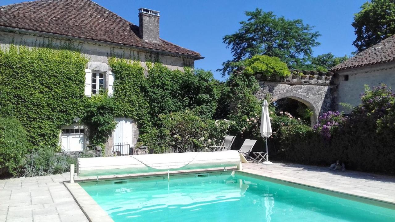 La Maisou-Pastel Et Fleur Serignac  Exterior photo